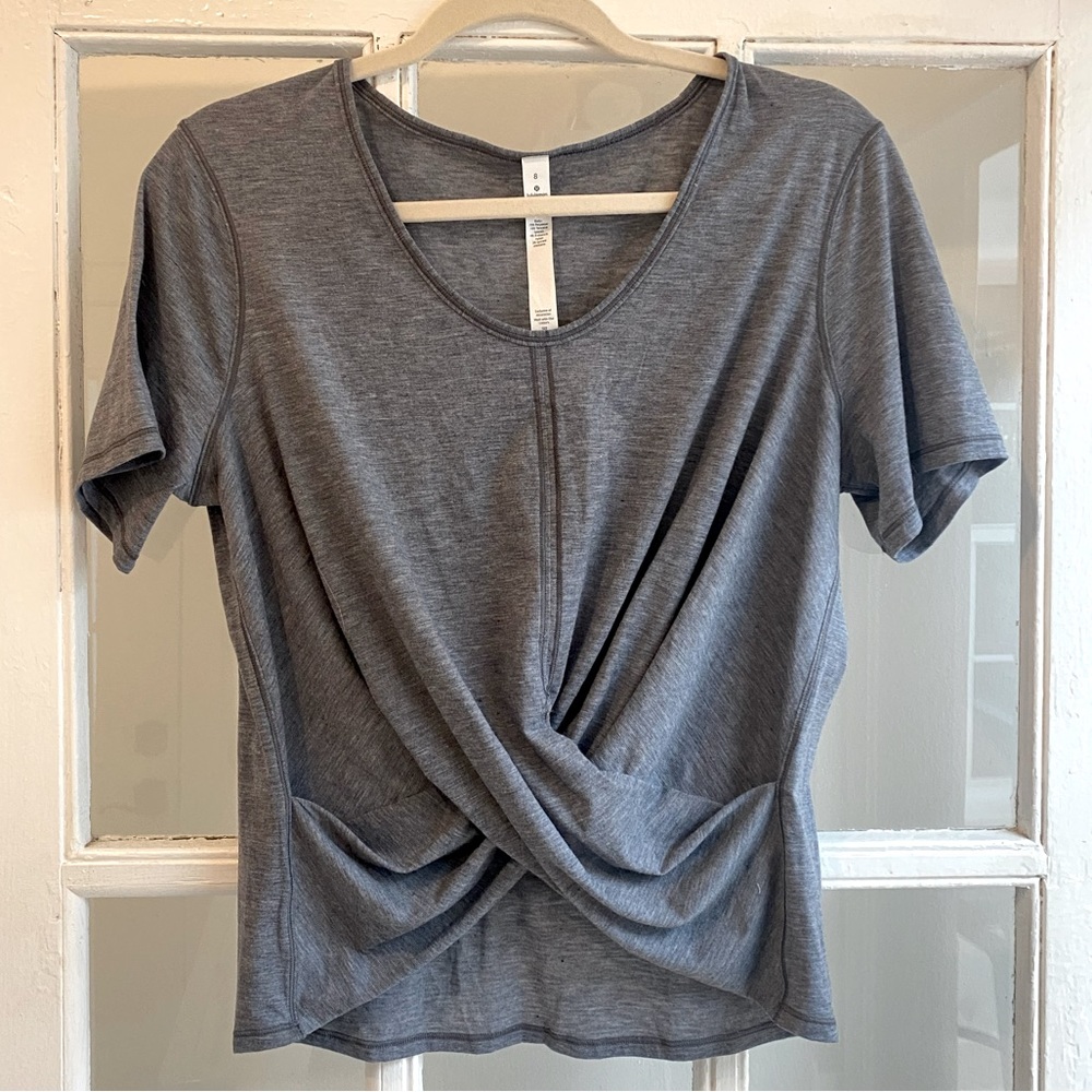 Lululemon Crescent T-shirt